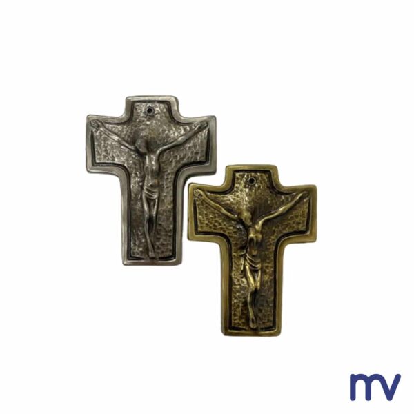 Morivita - Croix en laiton | Croix plate avec le Christ | Nickel et aussi disponible en jaune bronzé
